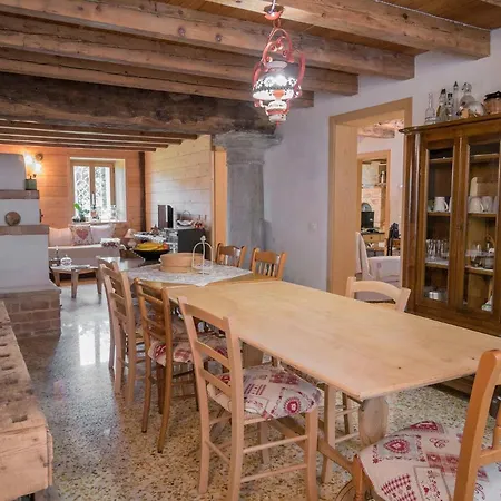 Casa 1885 * 贝卢诺